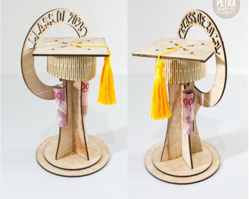 Trofeo de graduación con birrete